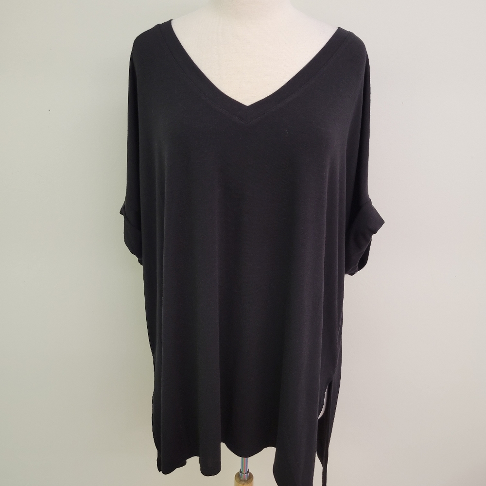 Zenana Black top